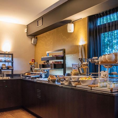 Hotel & Spa Savarin - Rijswijk, Den Haag Bagian luar foto