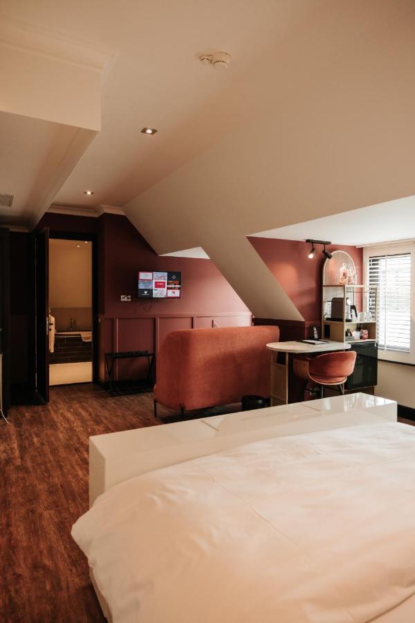 Hotel & Spa Savarin - Rijswijk, Den Haag Bagian luar foto