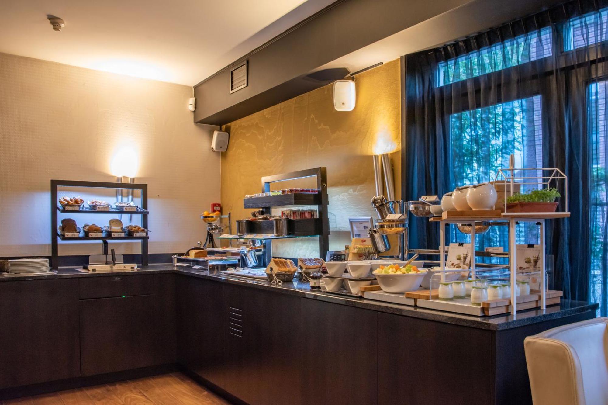 Hotel & Spa Savarin - Rijswijk, Den Haag Bagian luar foto